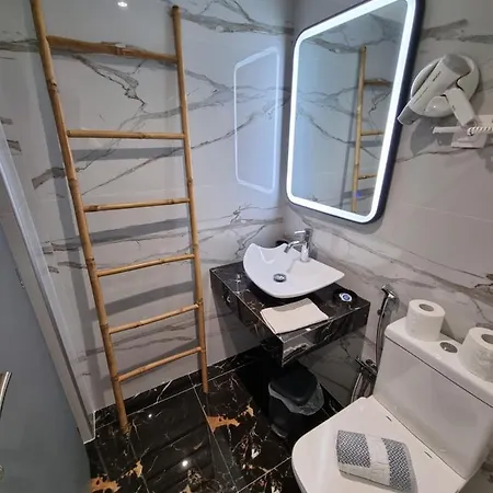 شقة Space يانيتسا